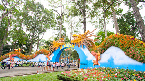 Inauguration des floralies du Tet du Dragon 2012